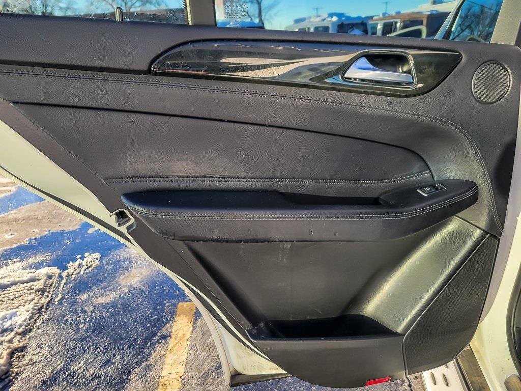 Used 2018 Mercedes-Benz GLE 350 4MATIC image 19