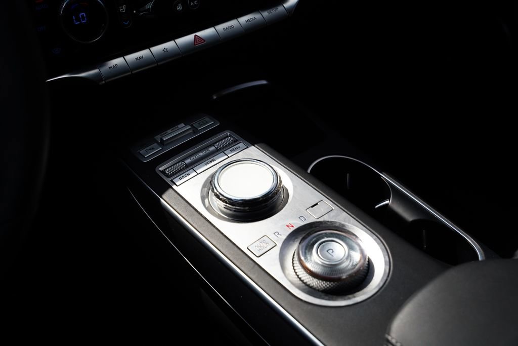 Used 2023 Genesis GV70 2.5T w/ Select Package image 34