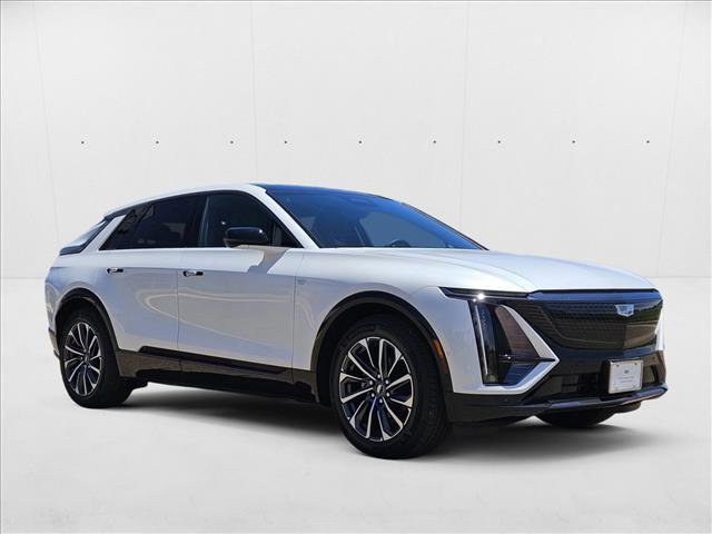 New 2024 Cadillac Lyriq Sport image 7
