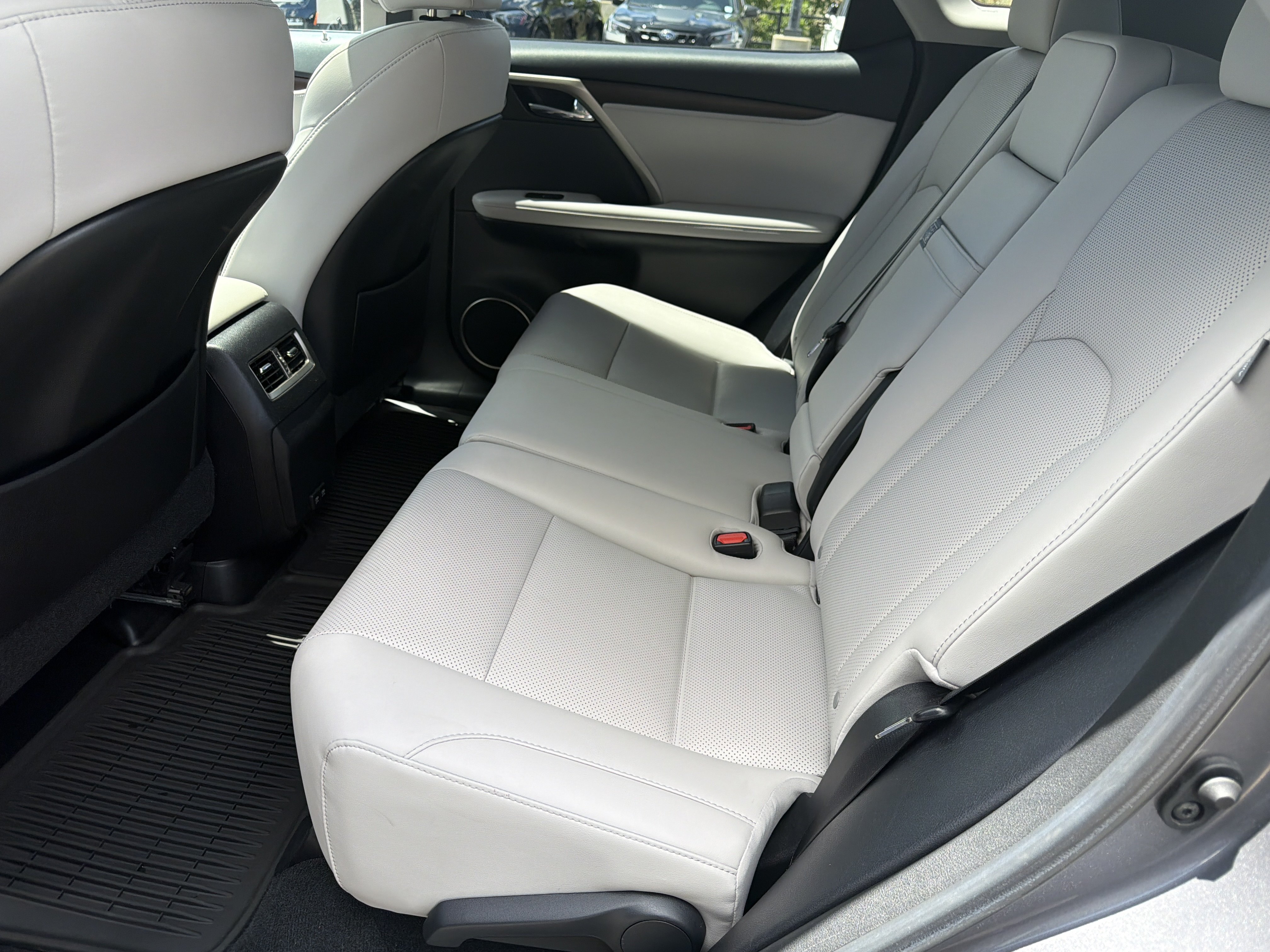Used 2021 Lexus RX 450h AWD w/ Premium Package image 27