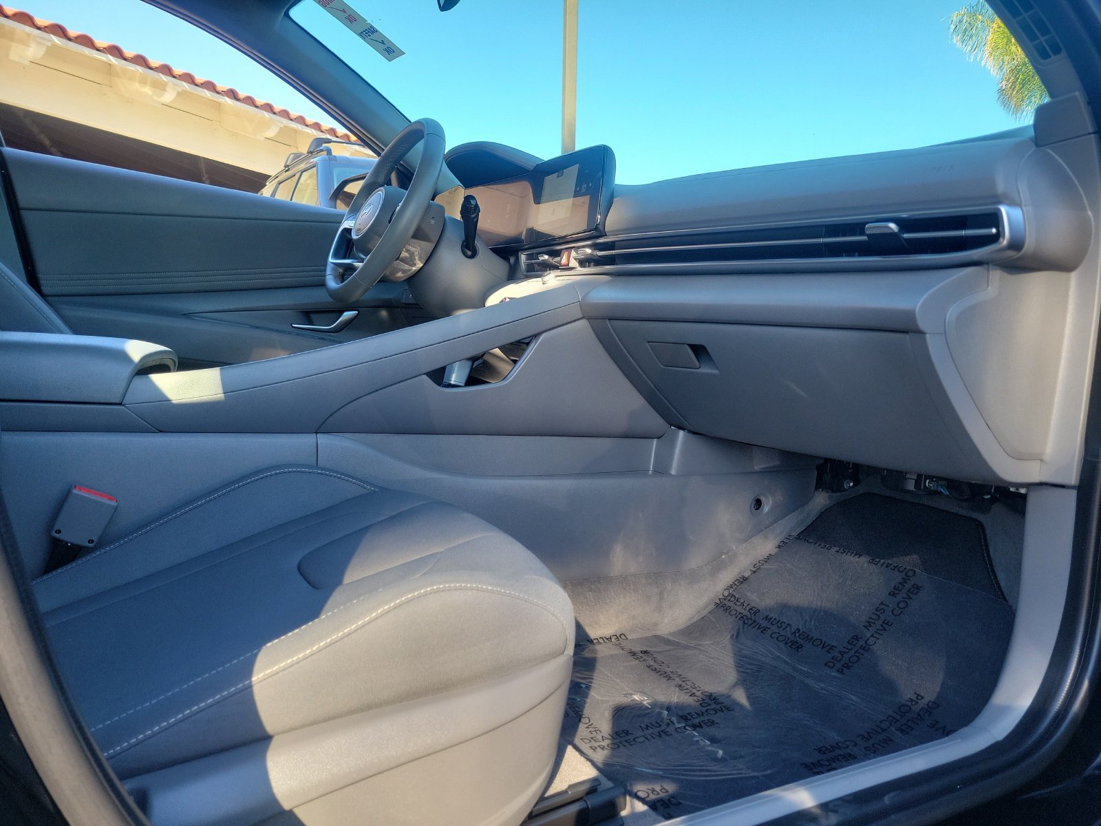 Certified 2024 Hyundai Elantra SEL w/ Convenience Package FWD image 23