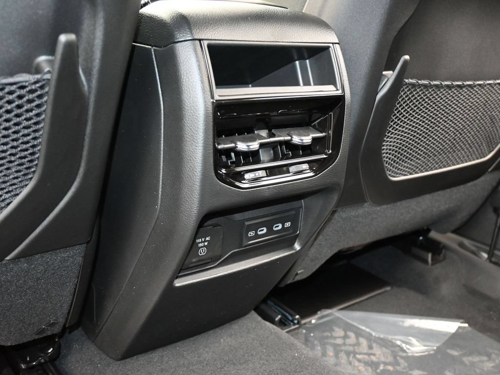 New 2026 Jeep Grand Cherokee Altitude RWD image 28