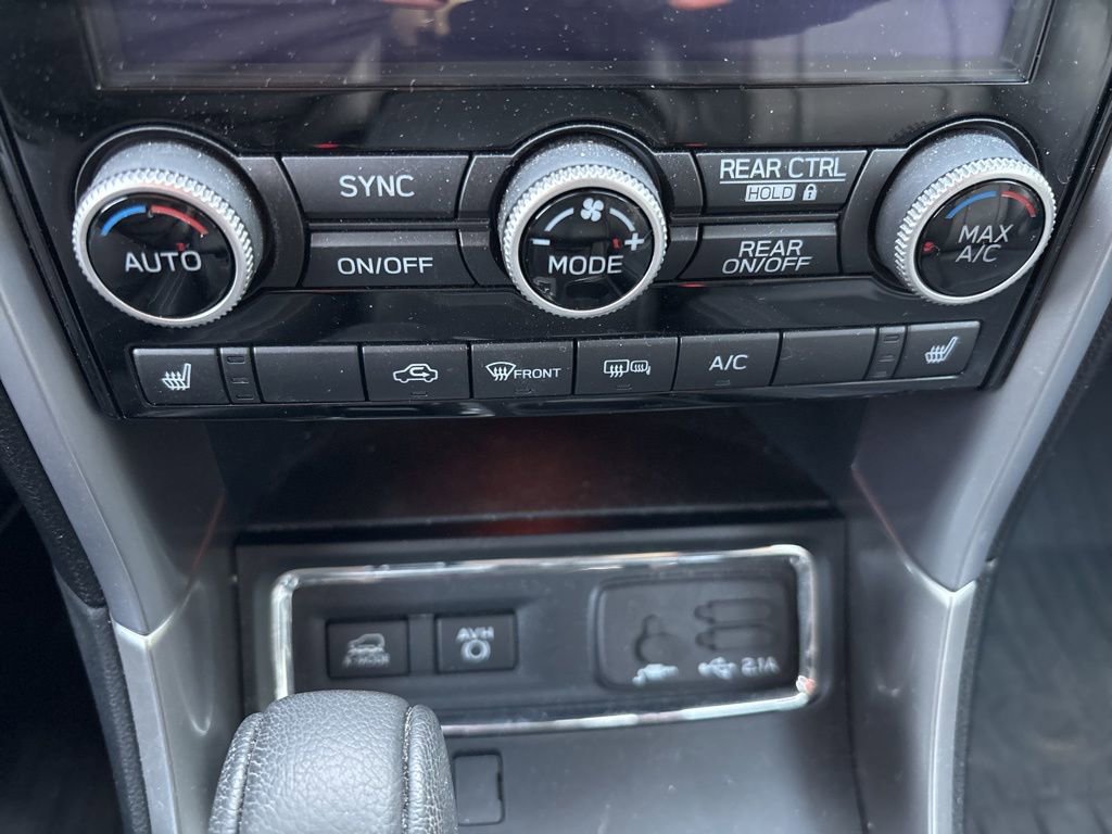 Certified 2022 Subaru Ascent Limited w/ Technology Package image 20