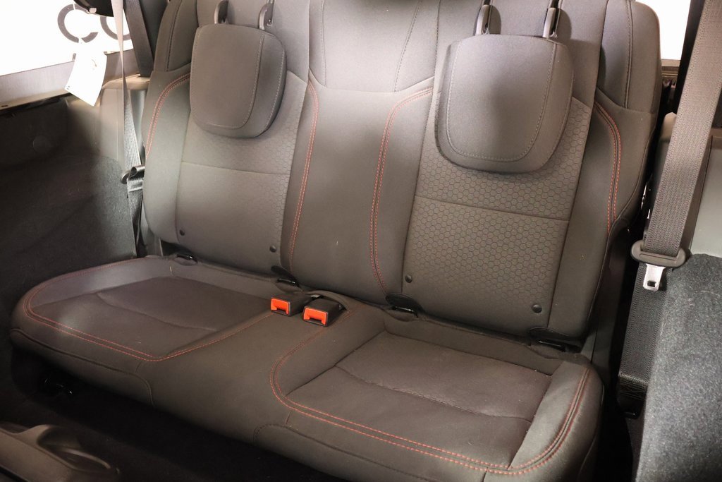 Used 2023 Jeep Wrangler Rubicon image 14