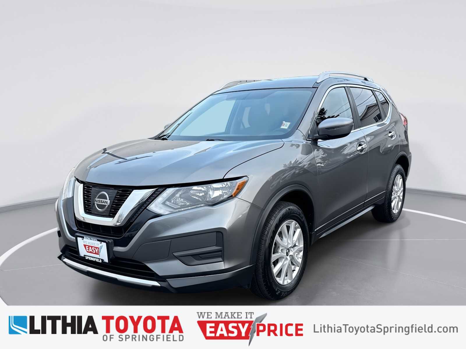 Used 2017 Nissan Rogue SV