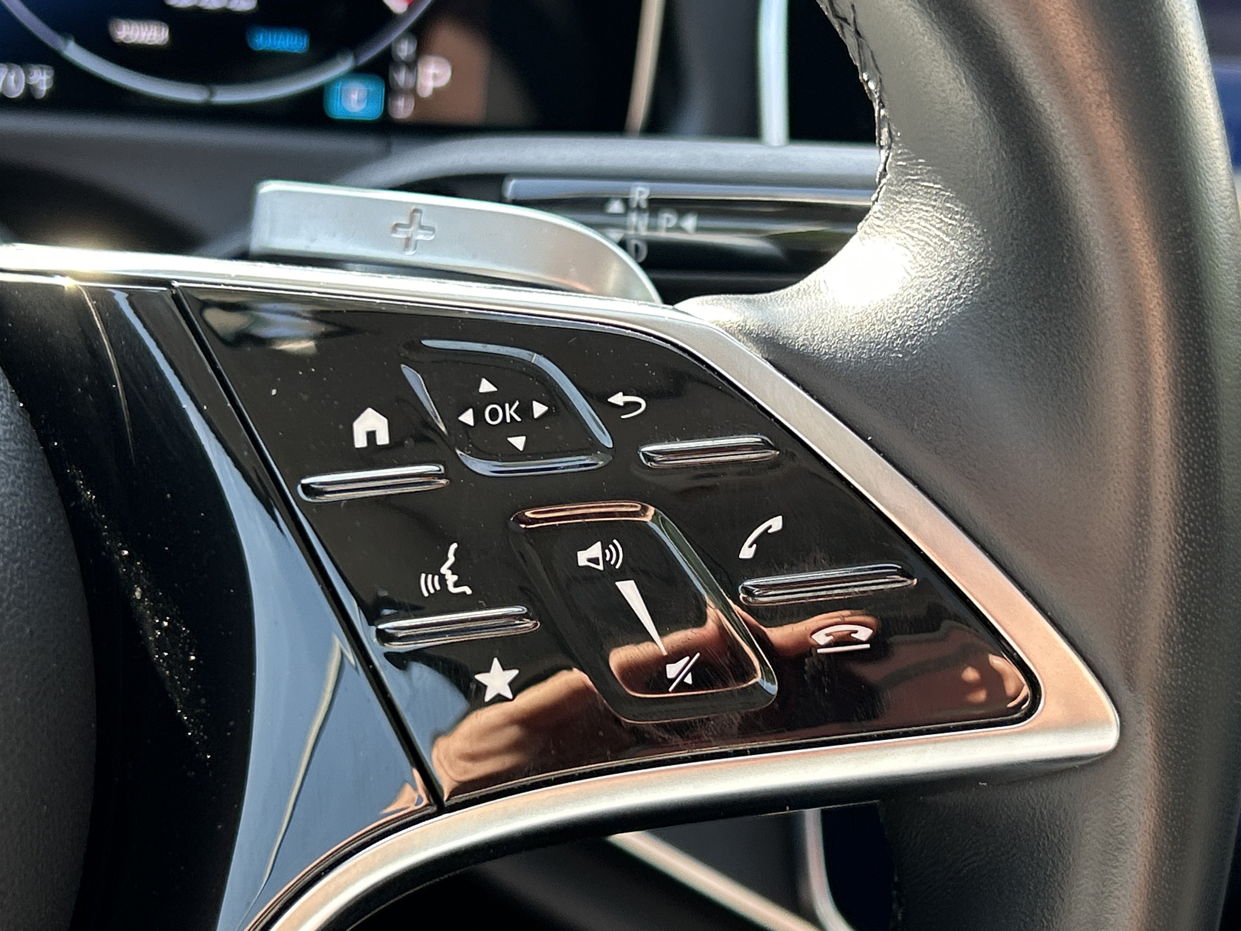 Certified 2025 Mercedes-Benz E 350 Sedan w/ Winter Package image 30