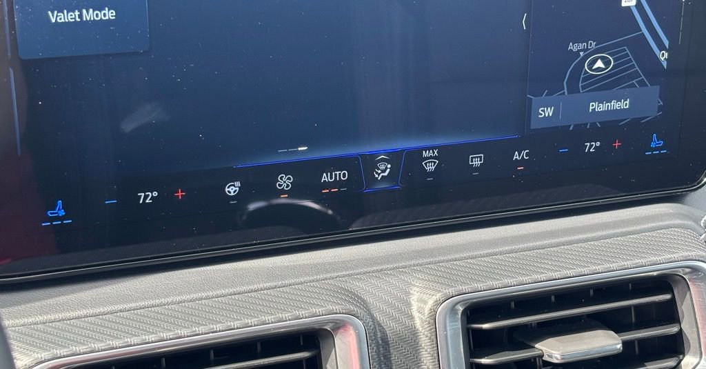 Used 2025 Ford Mustang GT Premium image 30