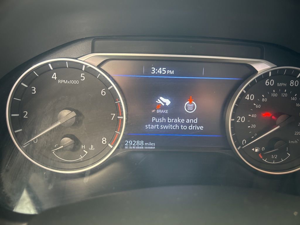 Used 2023 Nissan Altima 2.5 SR w/ SR Premium Package AWD/4WD image 3