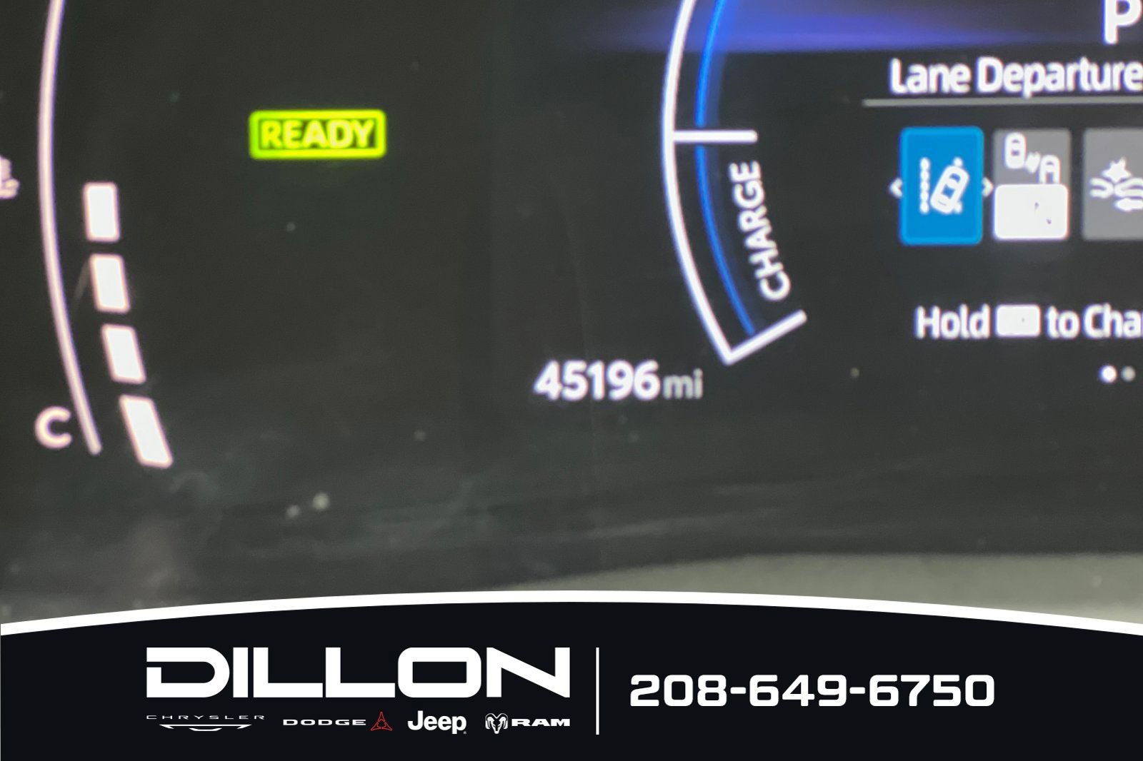 Used 2025 Toyota Camry SE FWD image 30