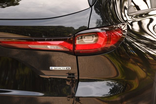 Used 2025 MAZDA CX-70 3.3 Turbo w/ Preferred Package AWD/4WD image 14