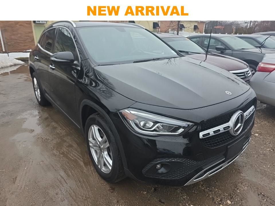 Used 2022 Mercedes-Benz GLA 250 4MATIC image 1