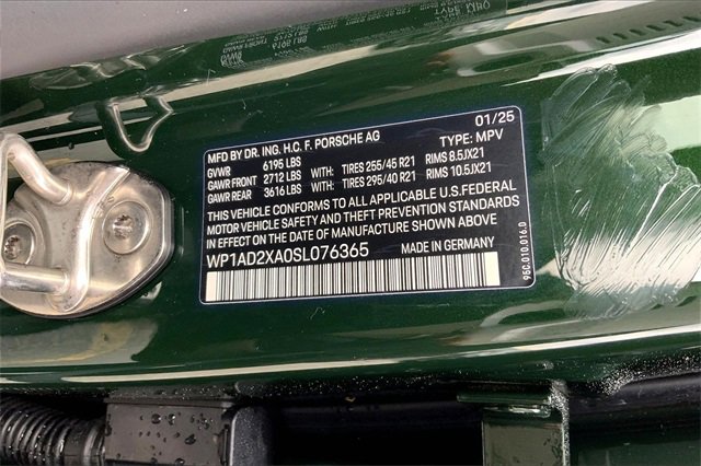 Used 2025 Porsche Macan Electric image 48