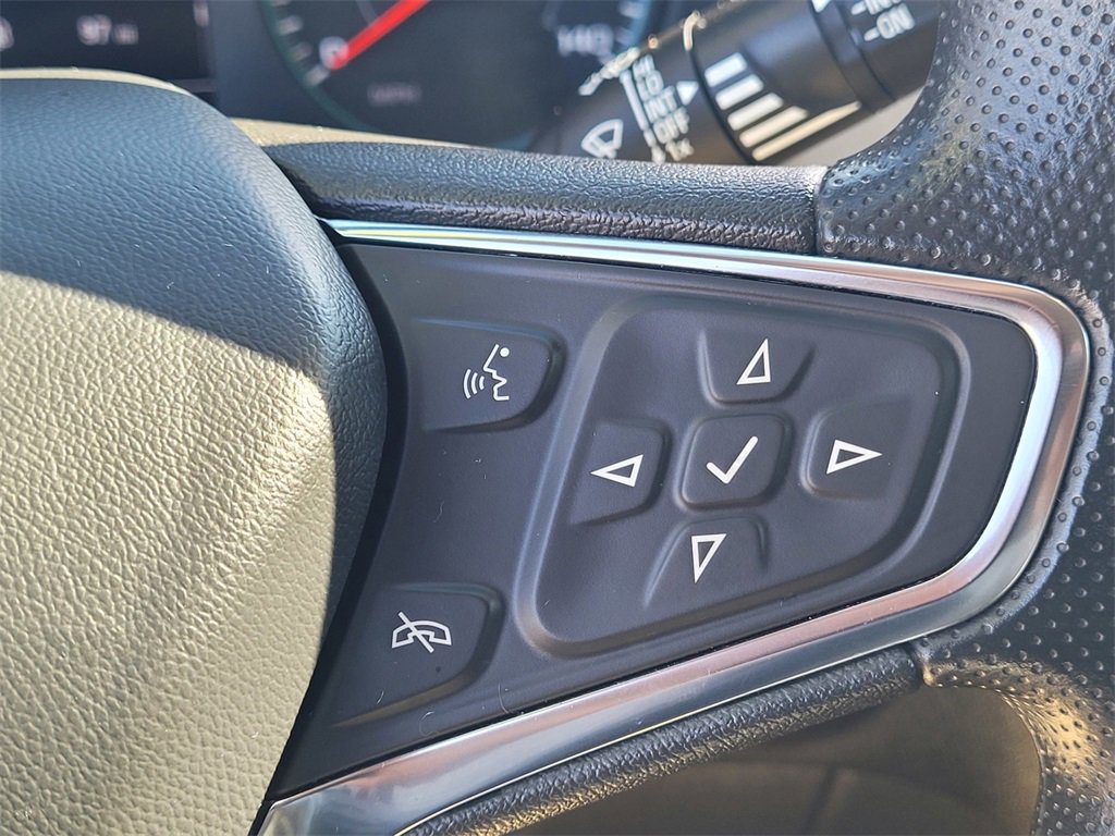 Used 2024 Chevrolet Equinox LS image 15