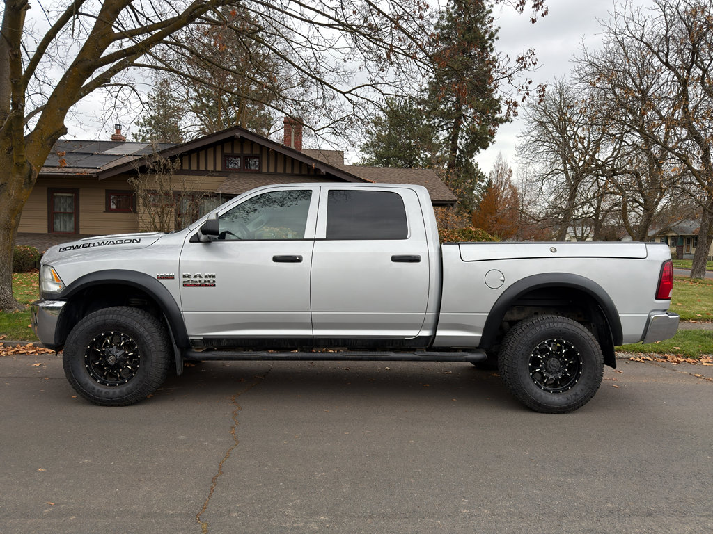 Used 2016 RAM 2500 Power Wagon Tradesman image 2