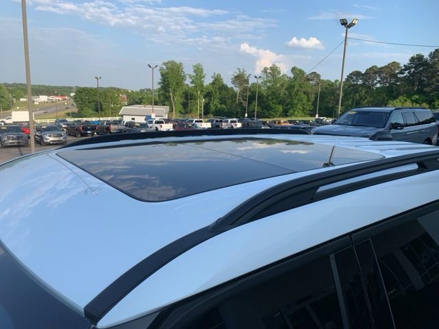 Used 2025 Ford Explorer ST w/ Sun And Sound Package AWD/4WD image 13