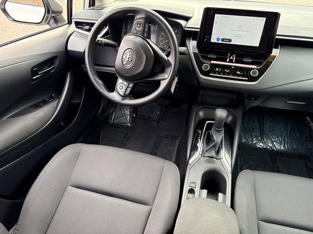 Certified 2025 Toyota Corolla LE image 24