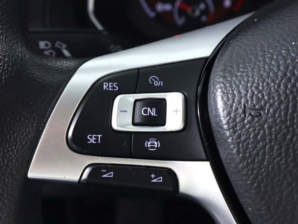 Used 2019 Volkswagen Jetta S image 12