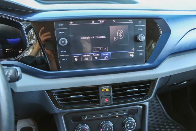 Used 2022 Volkswagen Taos SE image 41