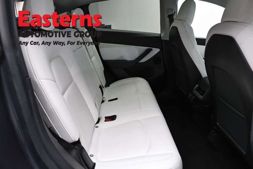 Used 2020 Tesla Model Y Long Range AWD/4WD image 16