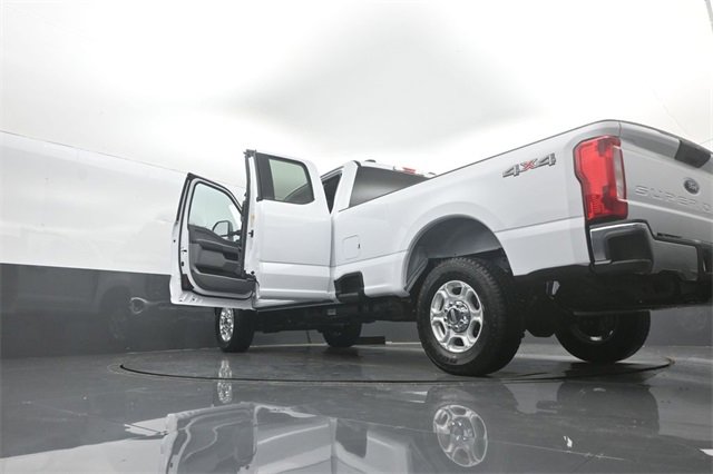 New 2026 Ford F250 XLT image 36