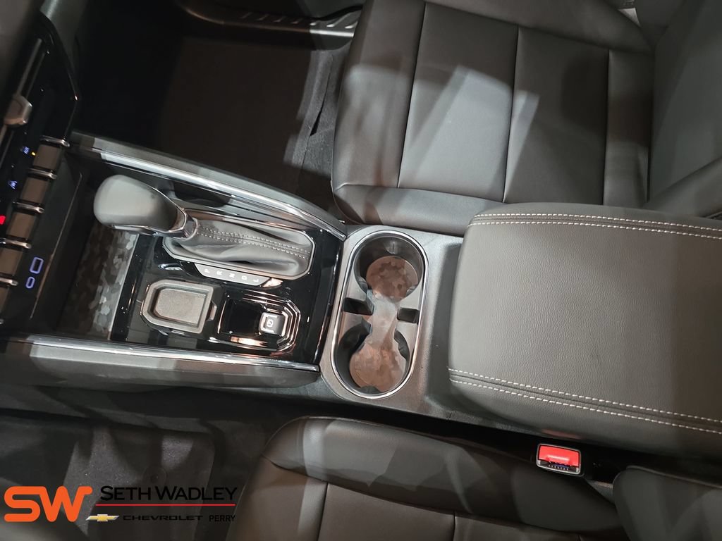 New 2026 GMC Canyon Elevation w/ Convenience Package RWD image 25