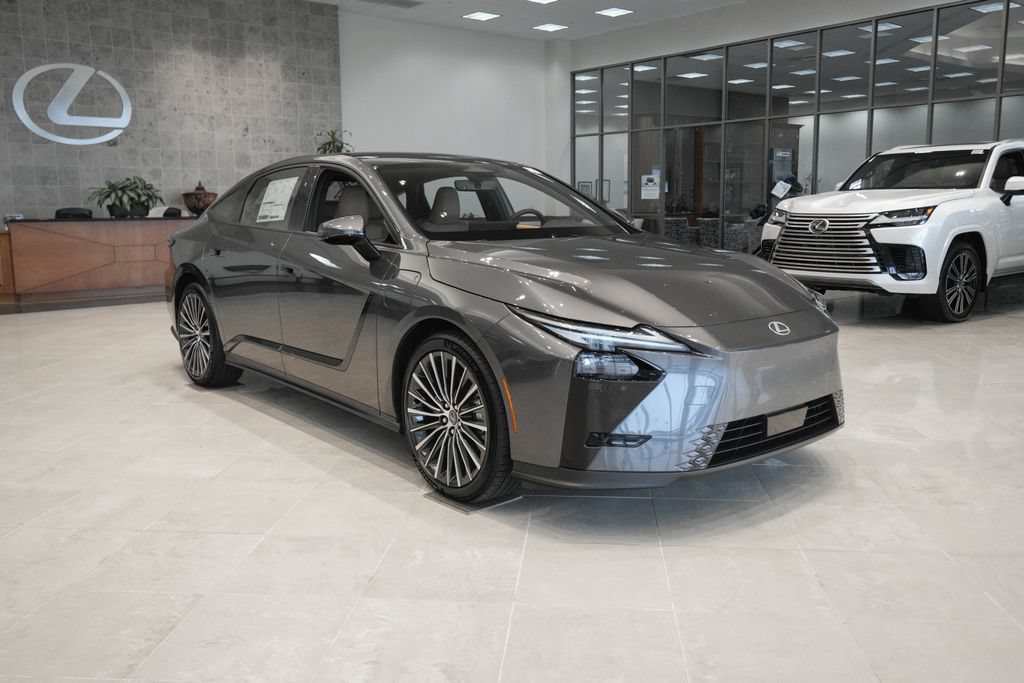 New 2026 Lexus ES 350e w/ Convenience Package FWD image 3