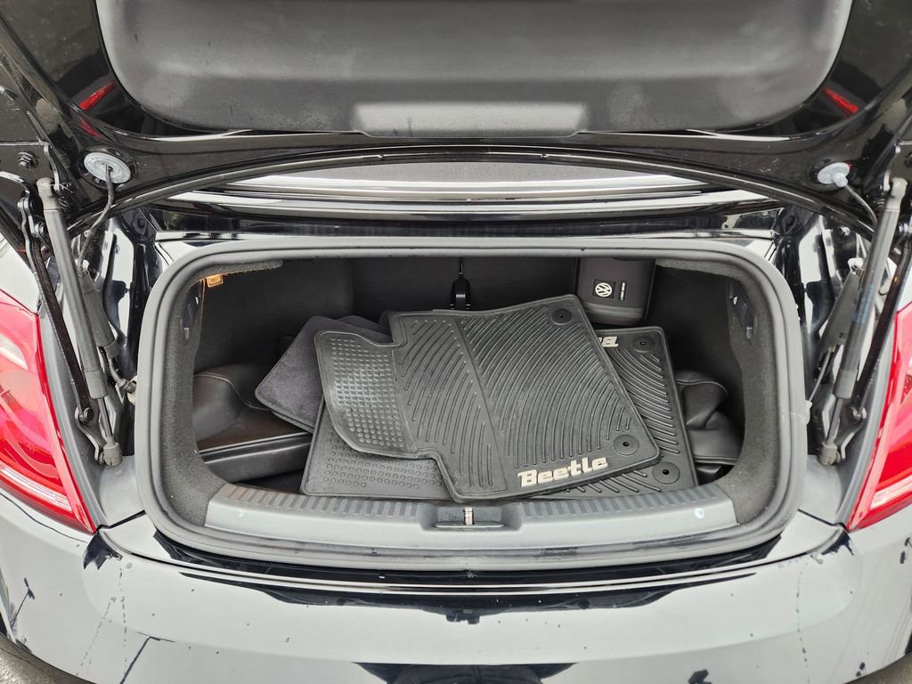 Used 2013 Volkswagen Beetle 2.5 image 8