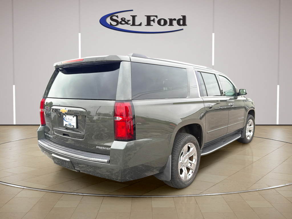 Used 2019 Chevrolet Suburban Premier AWD/4WD image 7