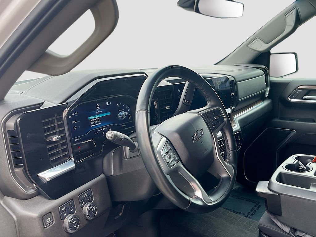 Used 2023 Chevrolet Silverado 1500 RST image 9