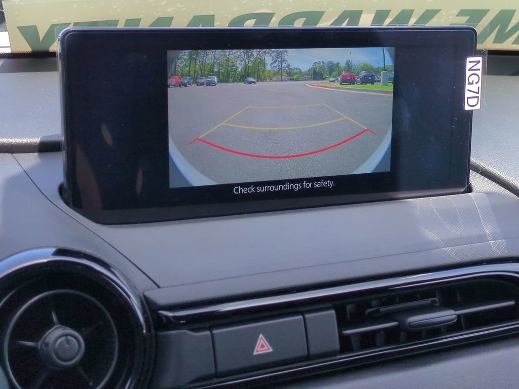 New 2026 MAZDA MX-5 Miata Club w/ Interior Package RWD image 18