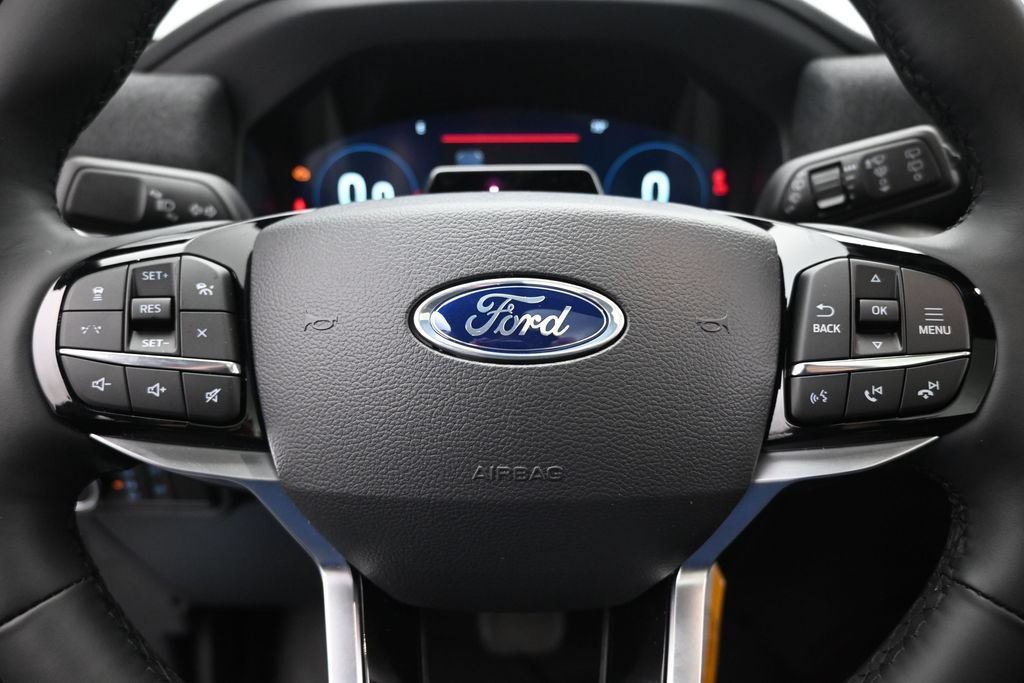 New 2026 Ford Explorer Platinum RWD image 12