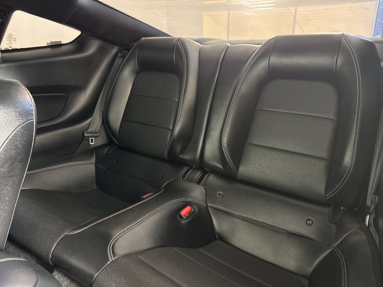 Used 2021 Ford Mustang GT Premium w/ Black Accent Package RWD image 19