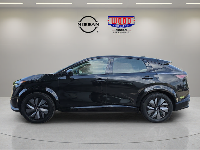 Used 2023 Nissan Ariya AWD image 5