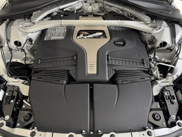 New 2025 Aston Martin DBX 707 image 23
