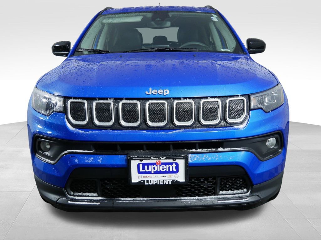 Used 2022 Jeep Compass Latitude AWD/4WD video 3