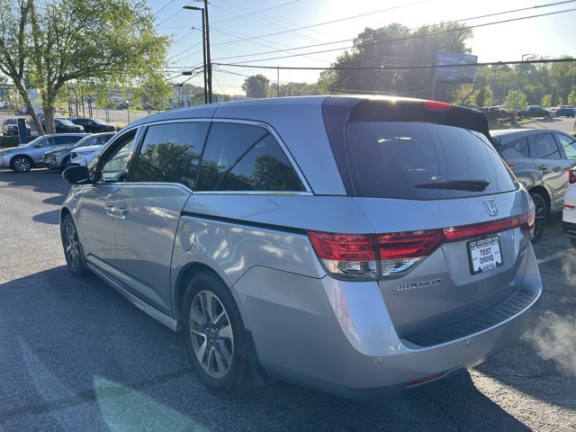 Used 2016 Honda Odyssey Touring Elite image 3