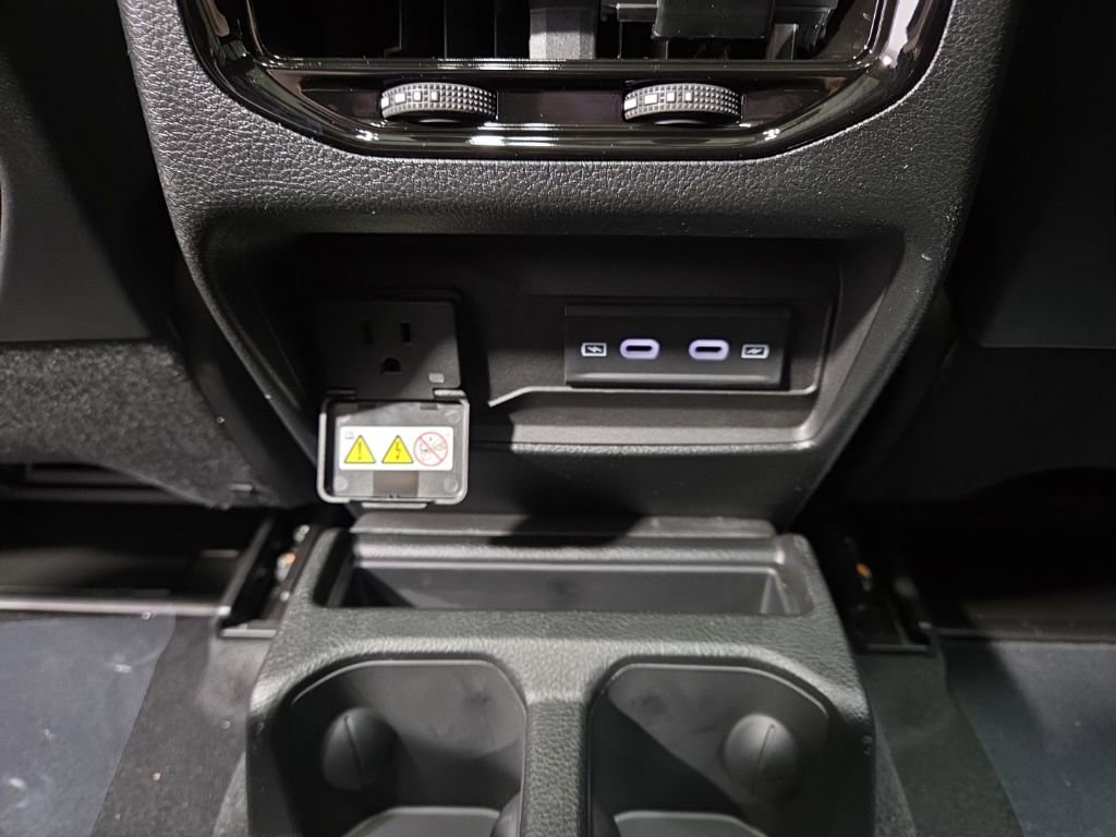 New 2026 Jeep Grand Cherokee L Limited image 39