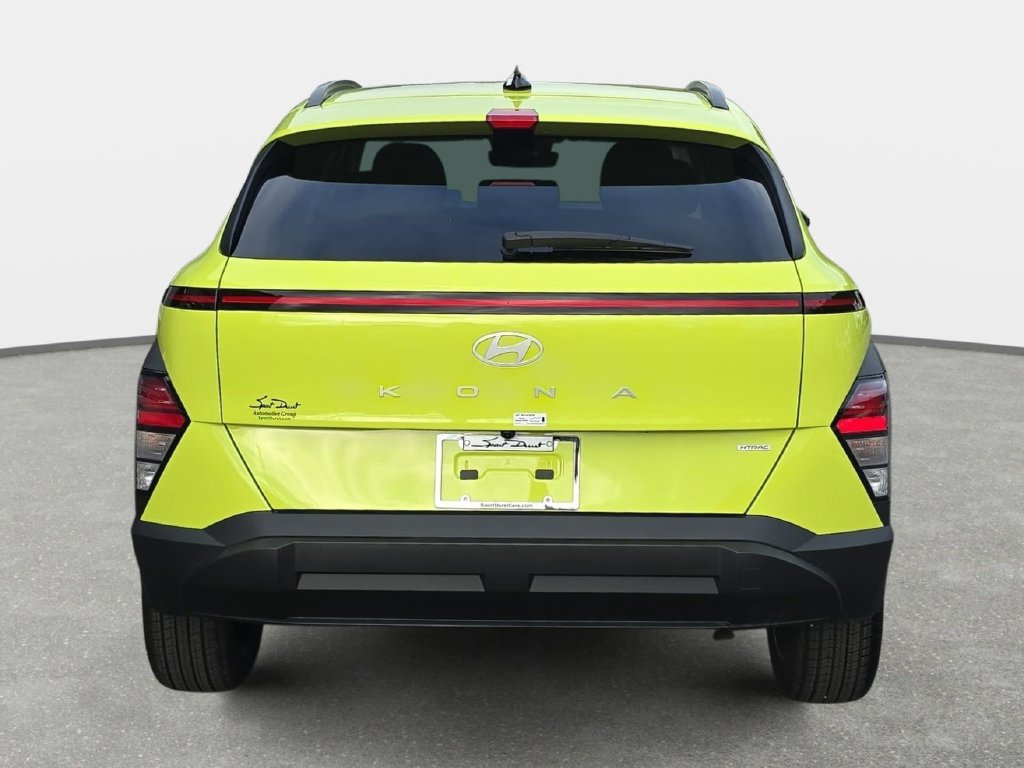 Used 2025 Hyundai Kona SEL AWD/4WD image 6