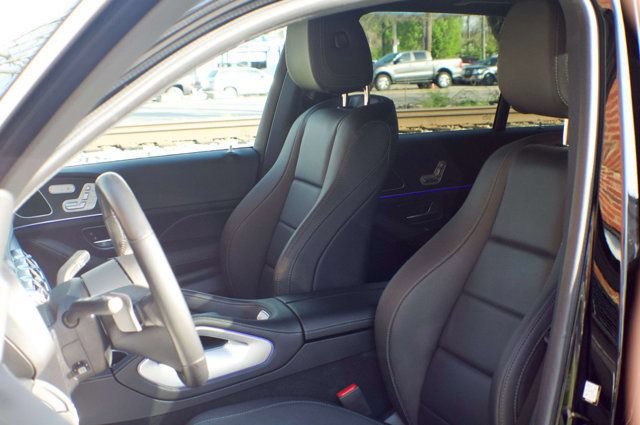 Used 2025 Mercedes-Benz GLE 350 4MATIC w/ 3rd Row Seat Package image 20