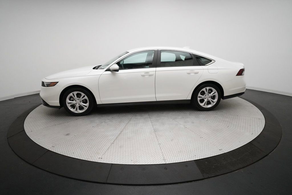 Used 2023 Honda Accord LX image 23