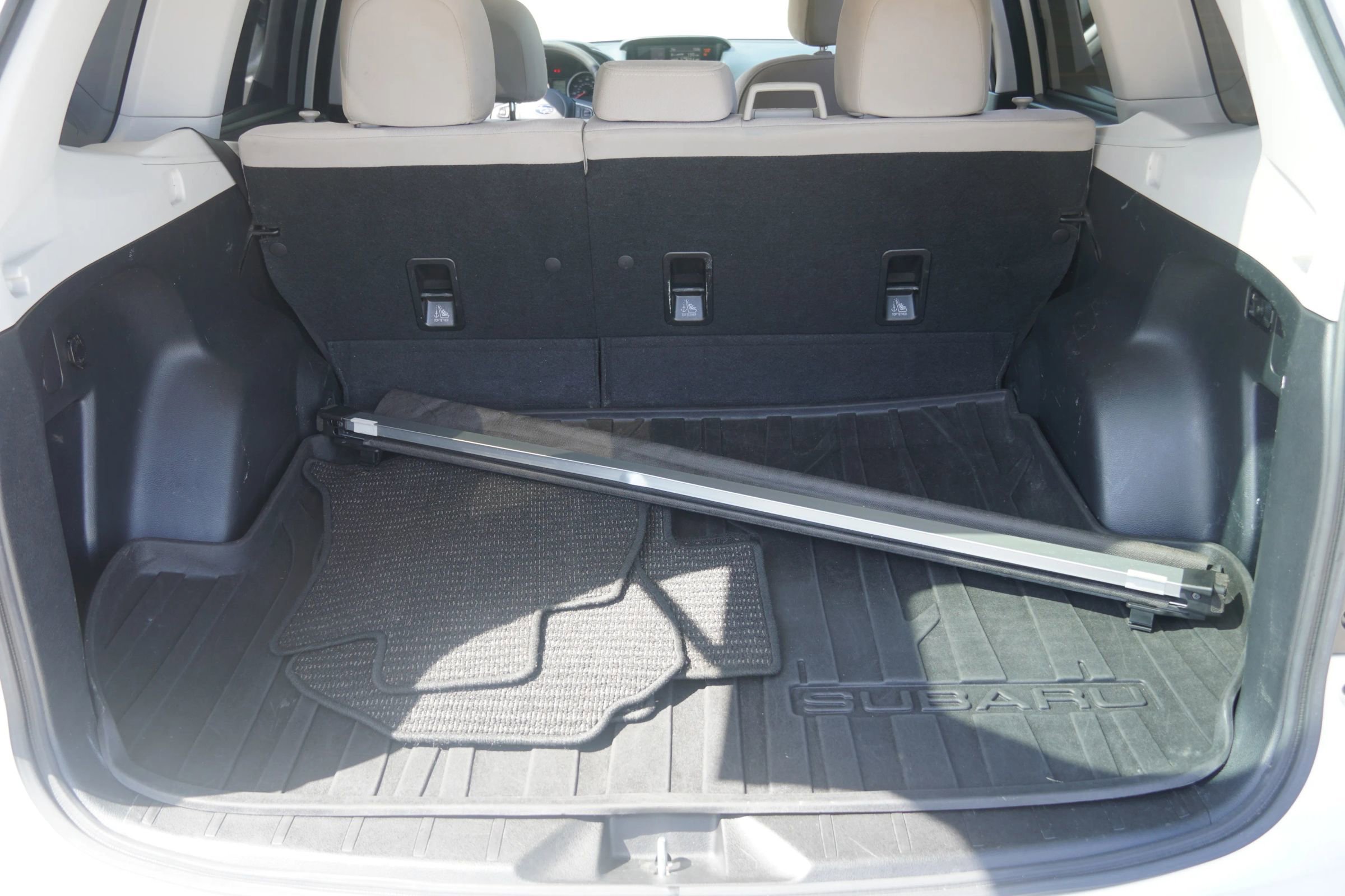 Used 2017 Subaru Forester 2.5i Premium w/ All-Weather Package image 16