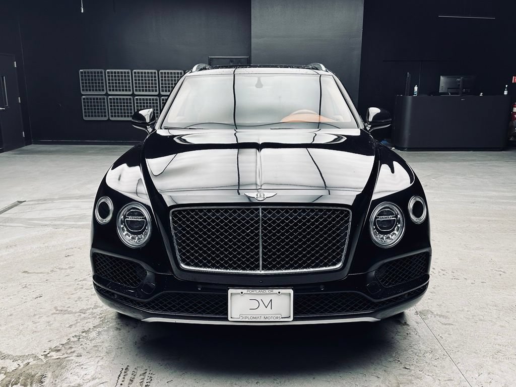 Used 2019 Bentley Bentayga AWD/4WD image 10