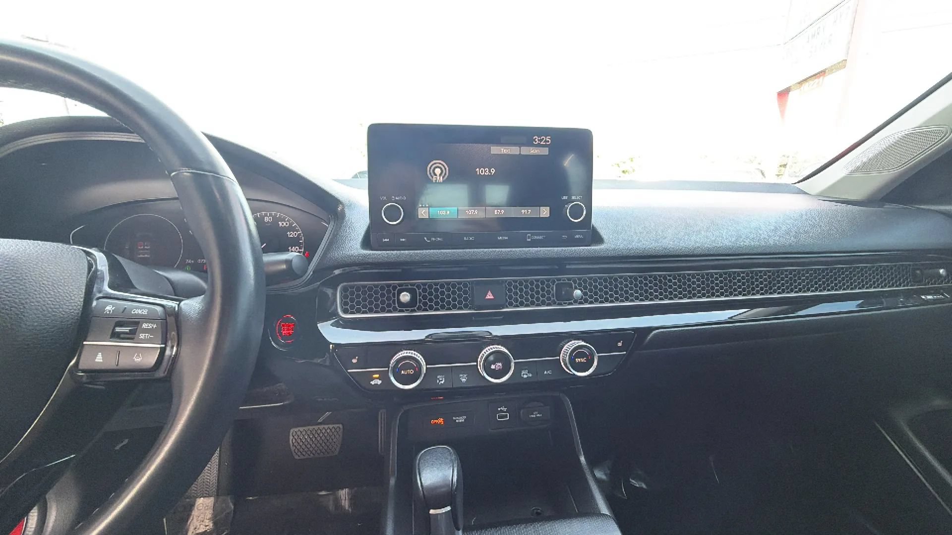 Used 2023 Honda Civic EX image 7