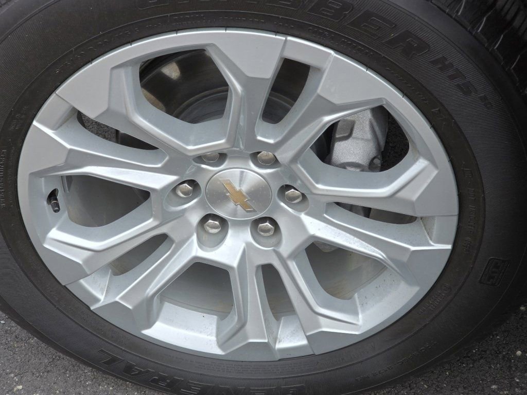 Used 2025 Chevrolet Silverado 1500 LTZ w/ LTZ Convenience Package II image 24