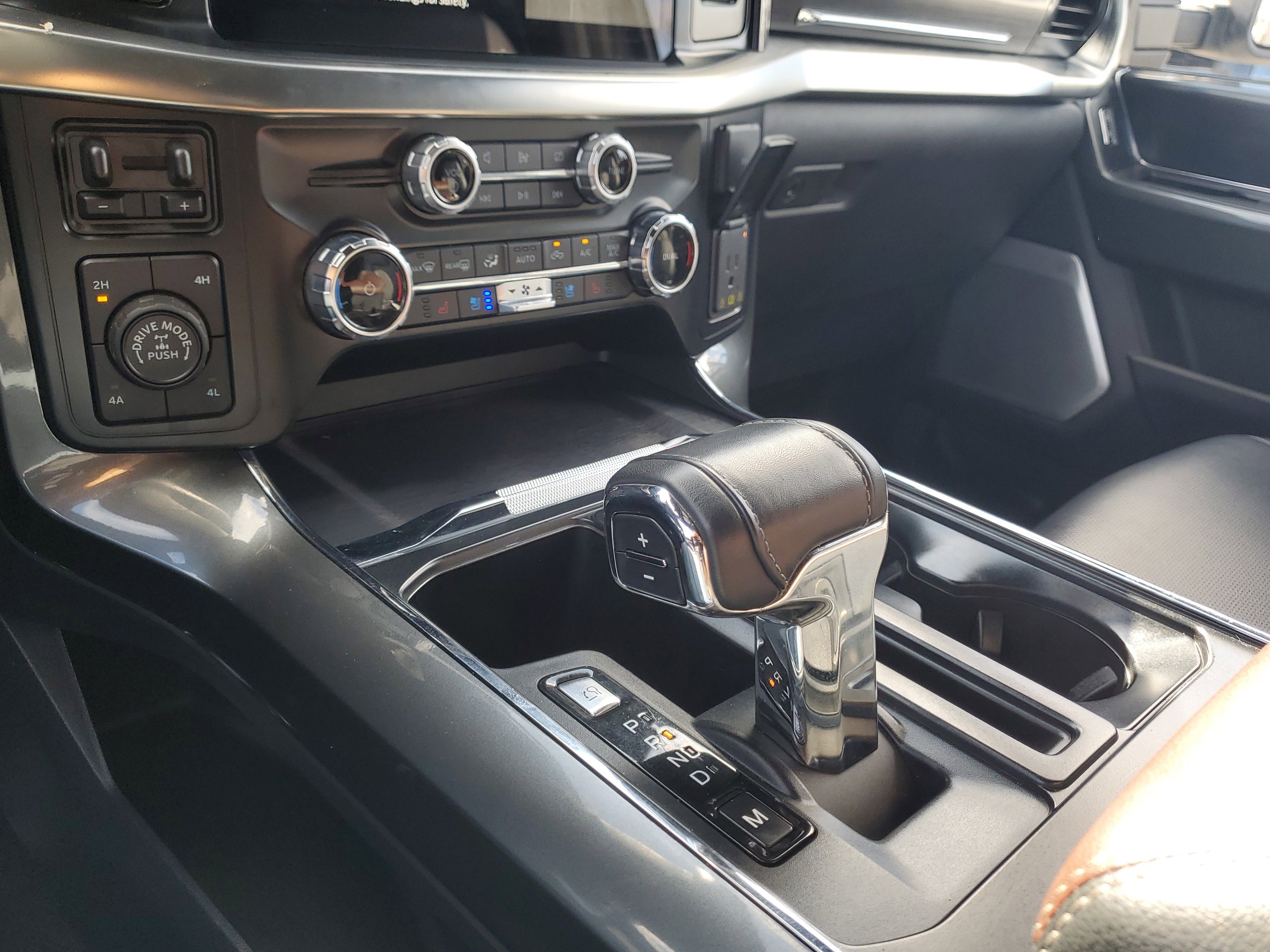 Used 2023 Ford F150 Lariat w/ Equipment Group 502A High image 28