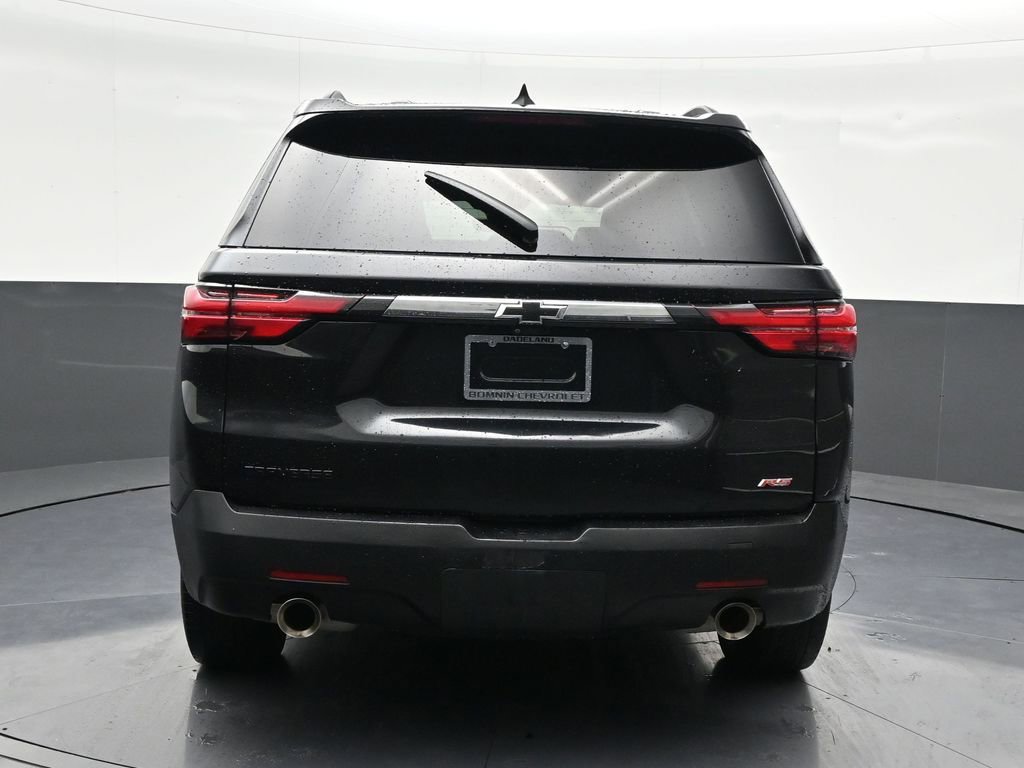 Used 2023 Chevrolet Traverse RS FWD image 4