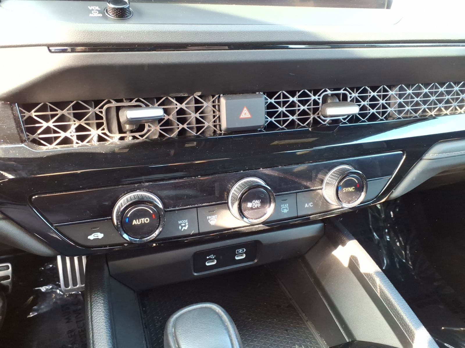 Used 2024 Honda Accord Sport image 23