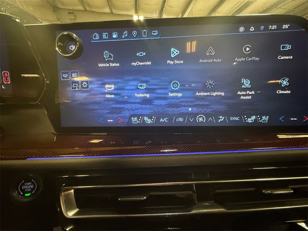 Certified 2025 Chevrolet Traverse RS w/ LPO, Floor Liner Package image 17