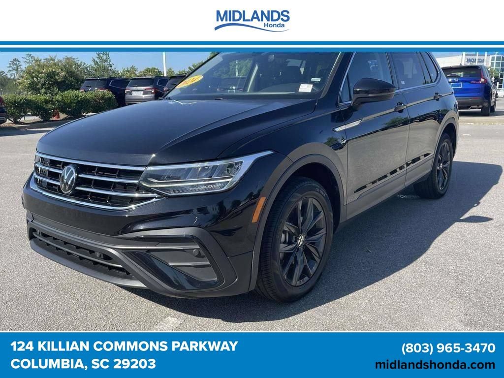 Used 2024 Volkswagen Tiguan SE FWD image 3