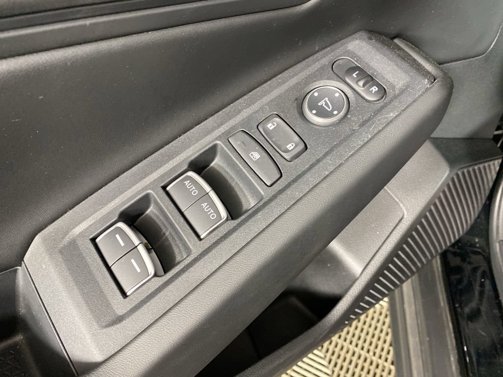 Used 2025 Honda Accord SE image 15